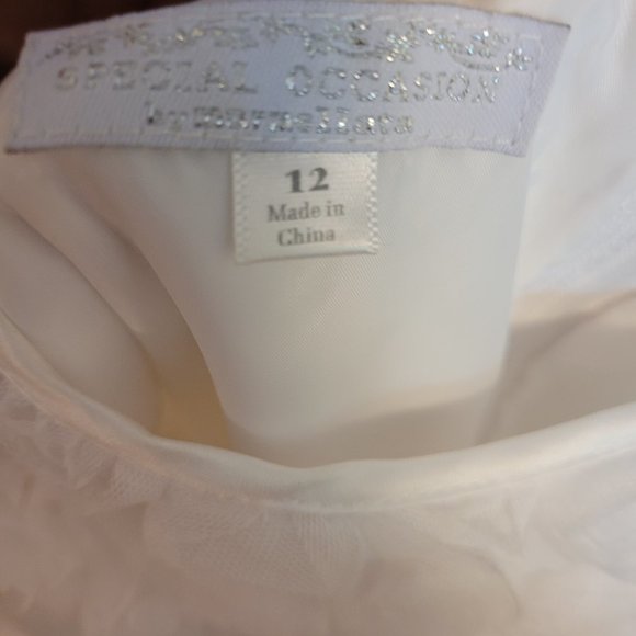 Girls First Communion Dress - Picture 2 of 2